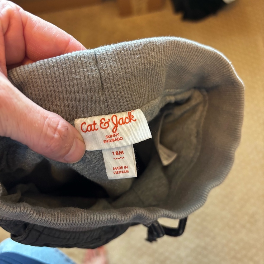 Cat & Jack Cargo Sweats - Picture 4 of 5